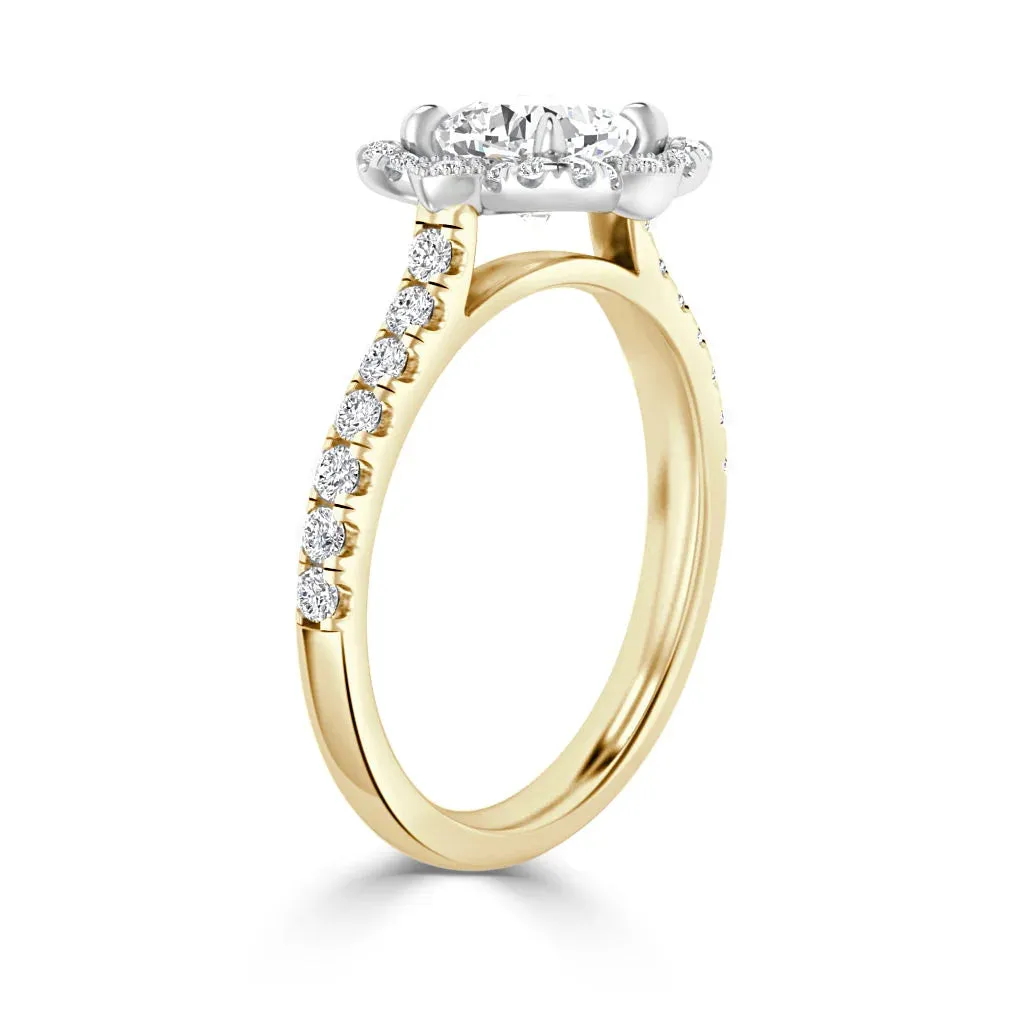 Fleur - 18ct Yellow Gold - Cushion