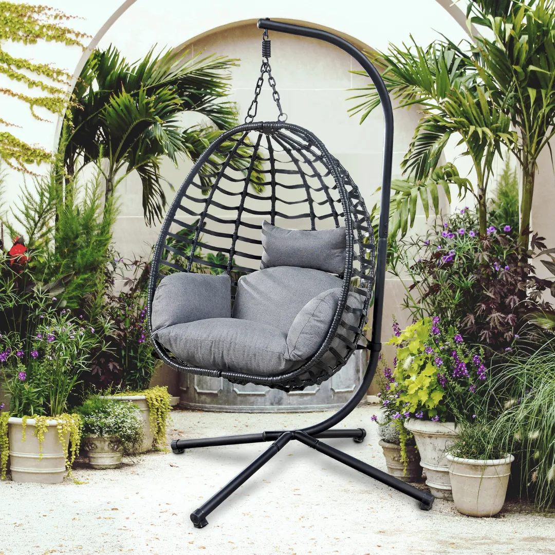 Spacious Swing Chair - F93