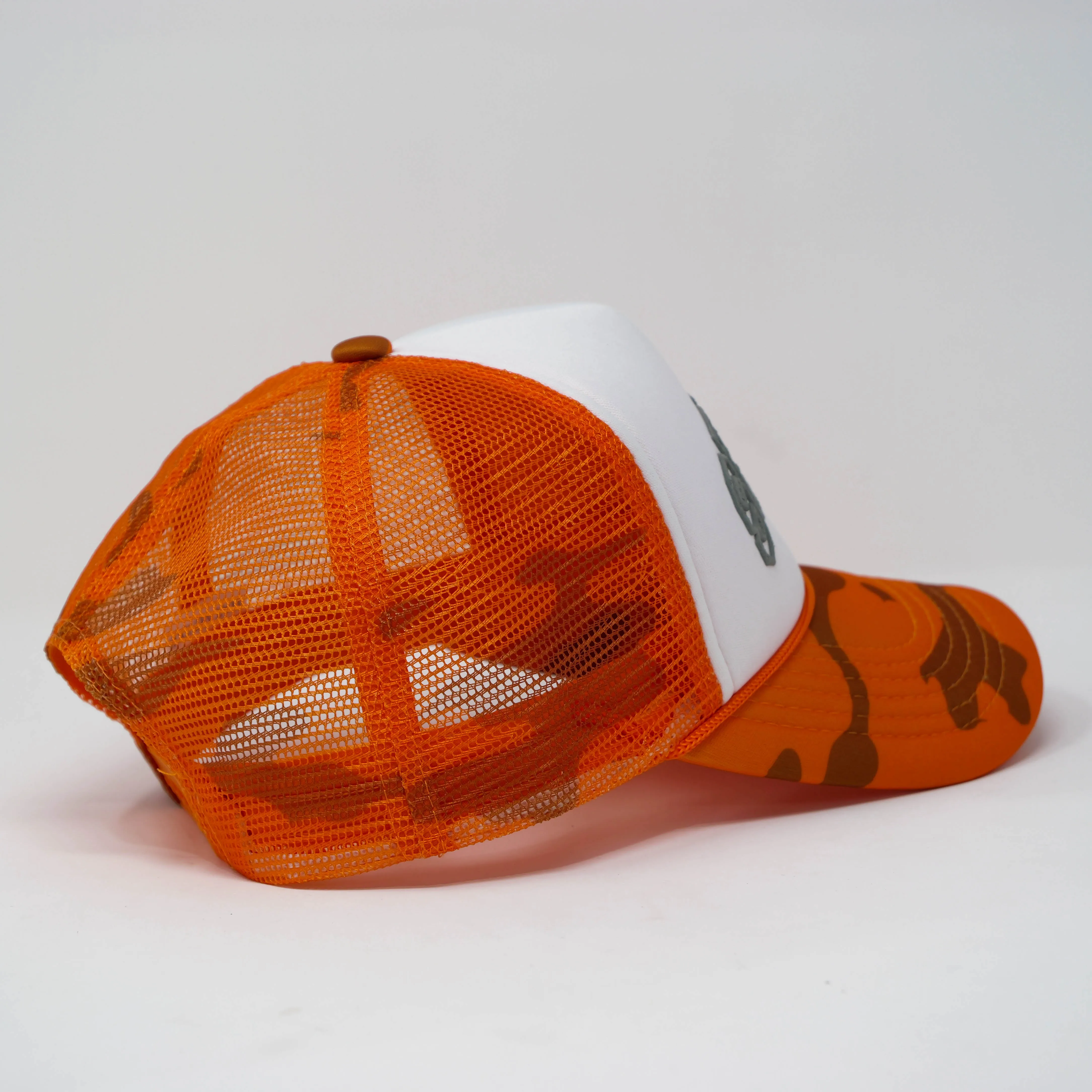 SRVVL TRUCKER HAT CAMO ORANGE